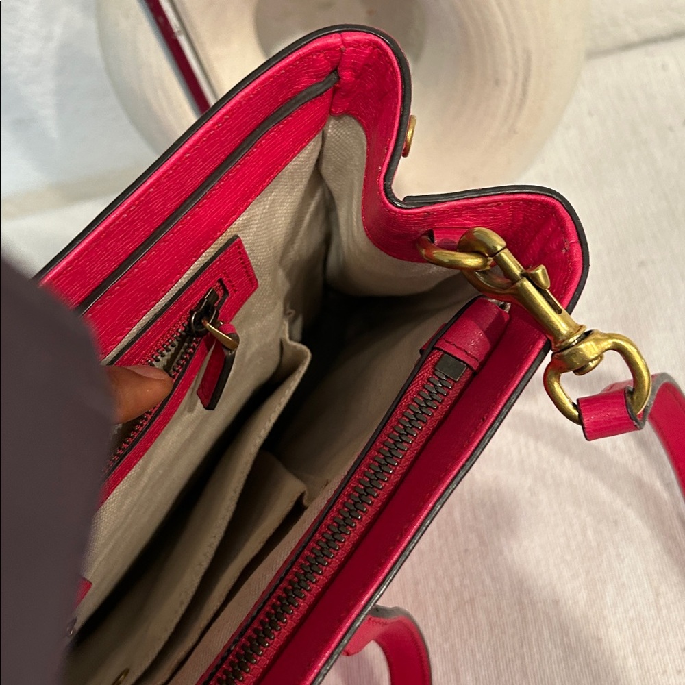 Gucci Red bright bite Leather Tote Bag authentic +certificate of authenticity - Picture 17 of 17
